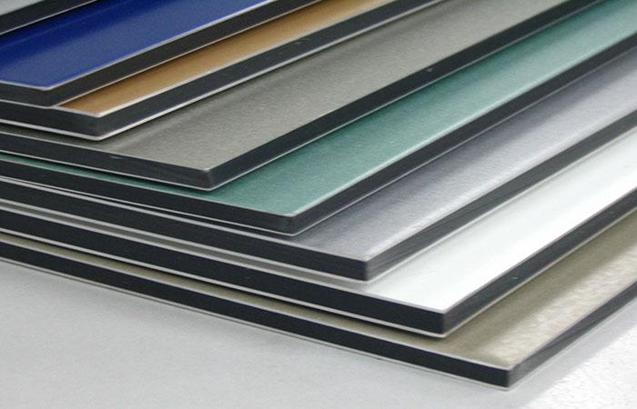 Kiểm tra mối hàn màng HDPE bằng siêu âm để phát hiện khuyết tật bên trong, đảm bảo tính liên kết chắc chắn